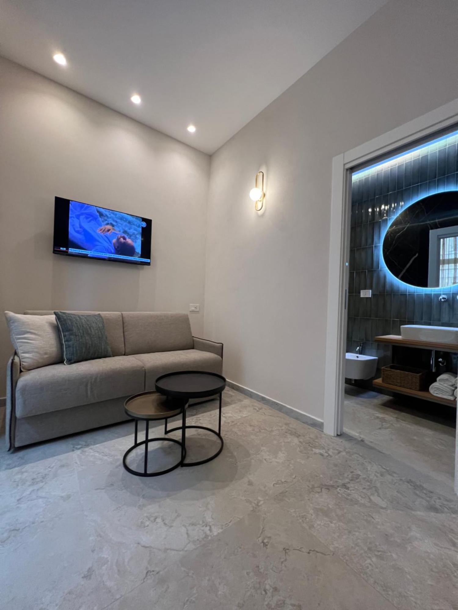 Elegant Rooms 斯培西亚 外观 照片