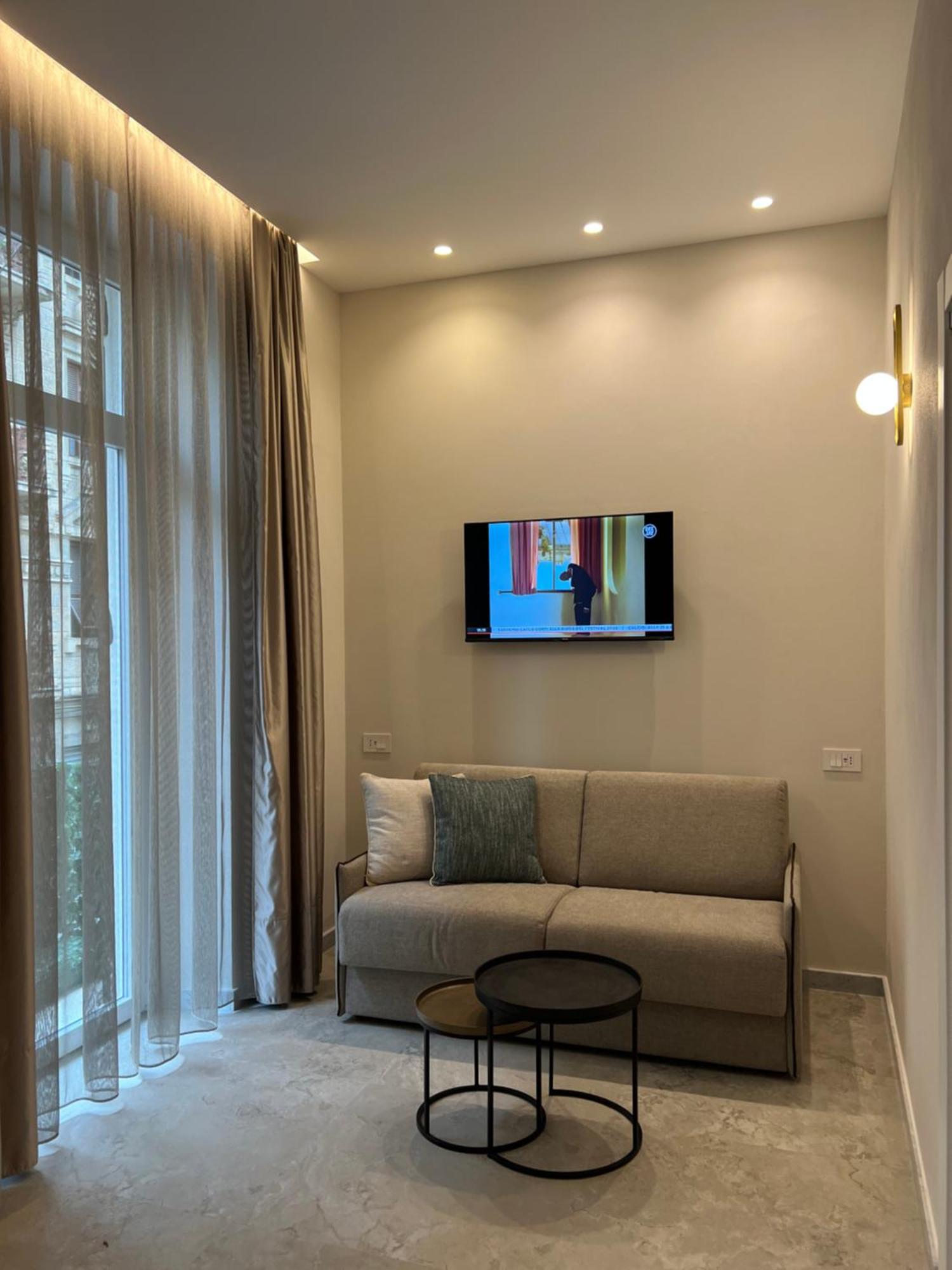 Elegant Rooms 斯培西亚 外观 照片