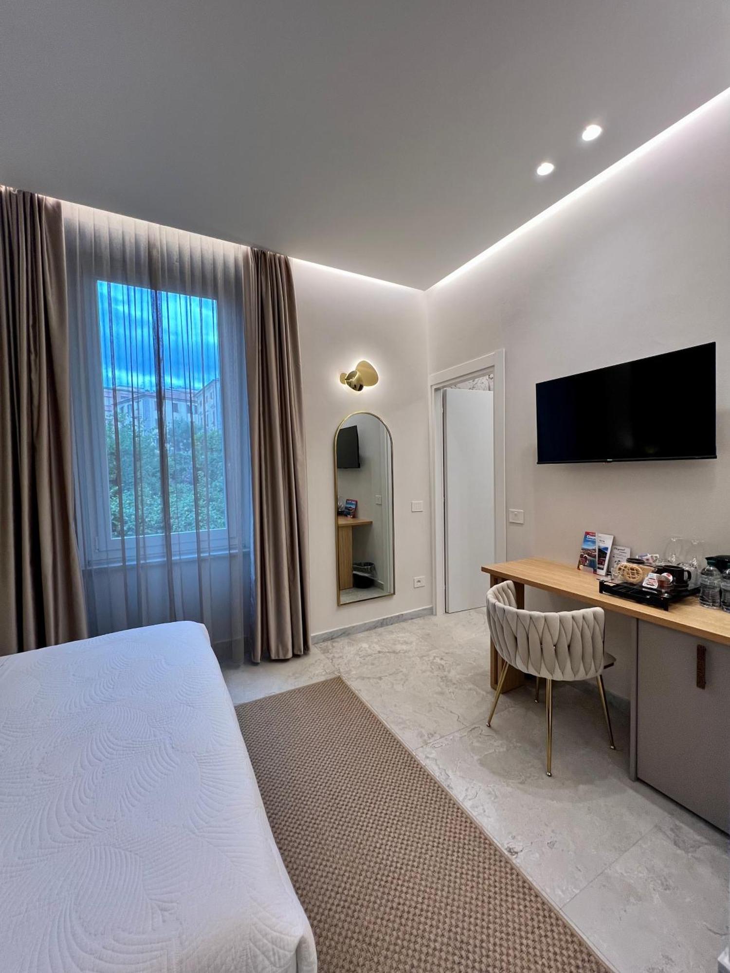 Elegant Rooms 斯培西亚 外观 照片