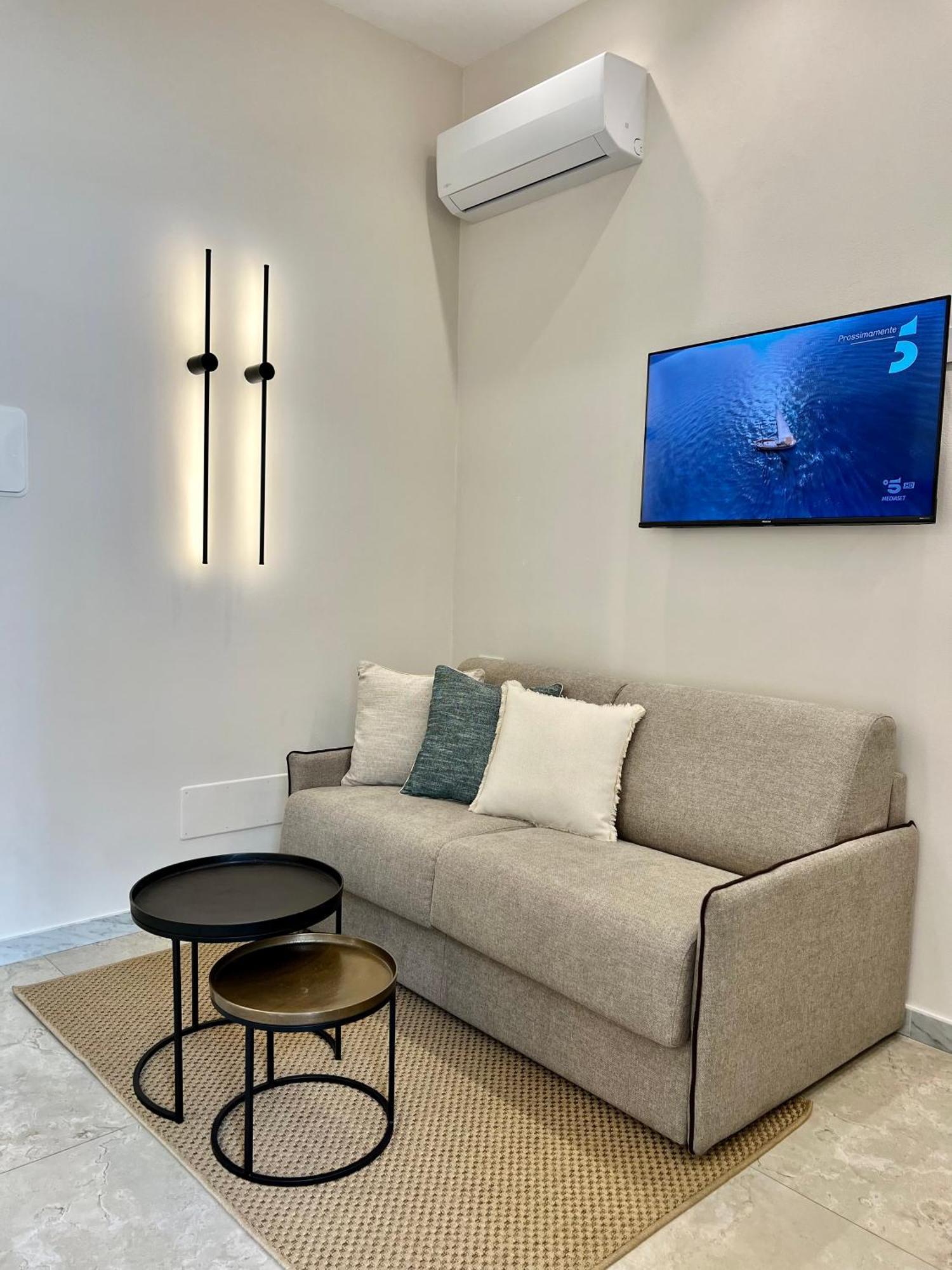 Elegant Rooms 斯培西亚 外观 照片