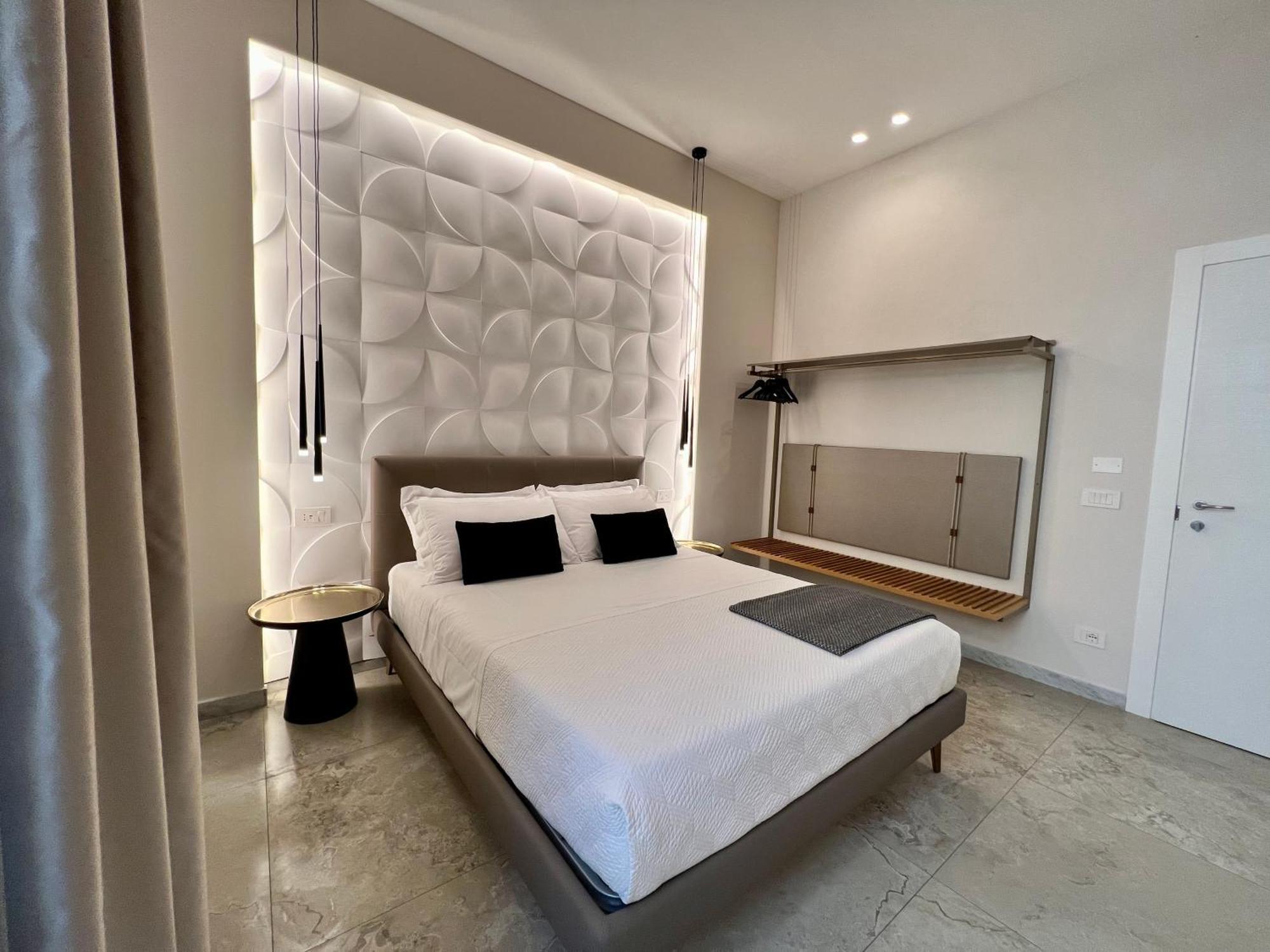 Elegant Rooms 斯培西亚 外观 照片